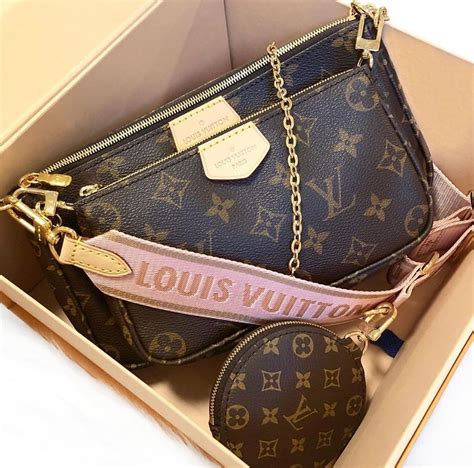 fake black louis vuitton bag